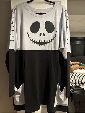 Jack Skellington Colorblock Tunic Top - Black & White